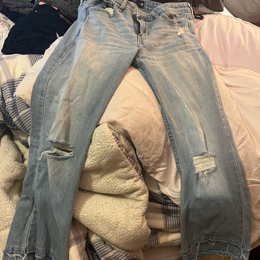 Hollister Flare Capris